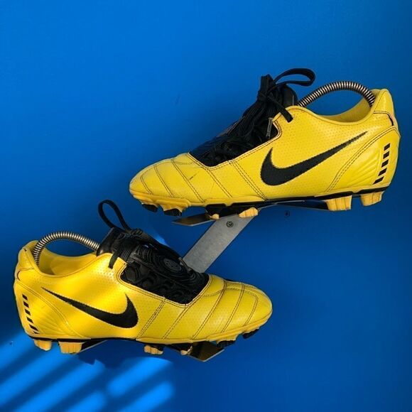 Nike Total90 Laser II 2 FG US7.5 Yellow 354745 702 Total 90 Iniesta LTD Elite main image 6